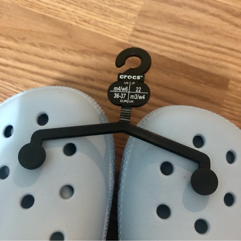 Baby blue Fuzzy Crocs - Picture 3 of 7